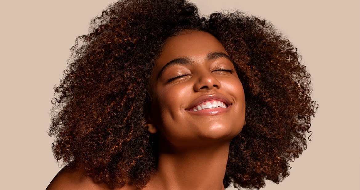 Tonalizante para cabelos: o que é e como escolher? | L'Oréal Paris